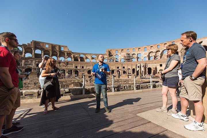 Colosseum with Arena Express Tour with Forum & Palatine Hill, photo 3