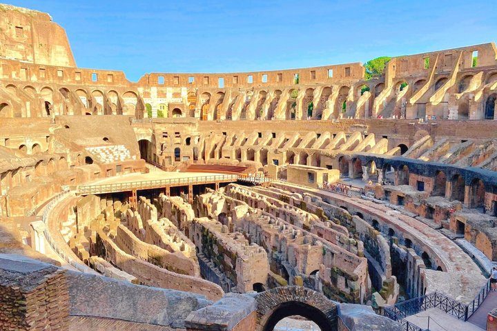 Colosseum Express: Guide and Regular Entry in a Small Group, photo 2
