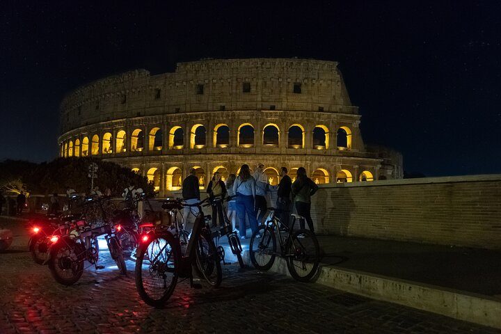 Rome by Night Small Group E-Bike Tour with Optional Food and Wine, photo 3